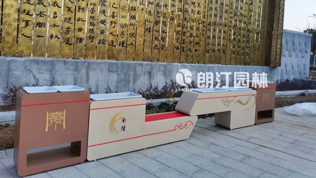 城市更新的美学升级：以文化赋能与科技重塑破解市政景观痛点