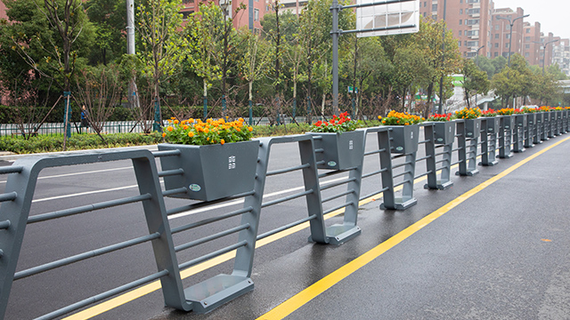 千帆竞发花箱护栏