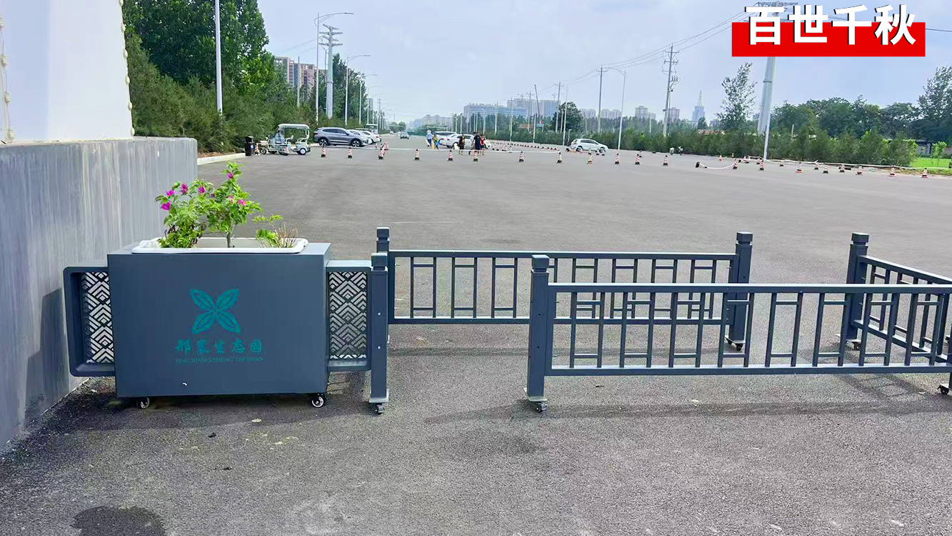 不锈钢伸缩护栏花箱