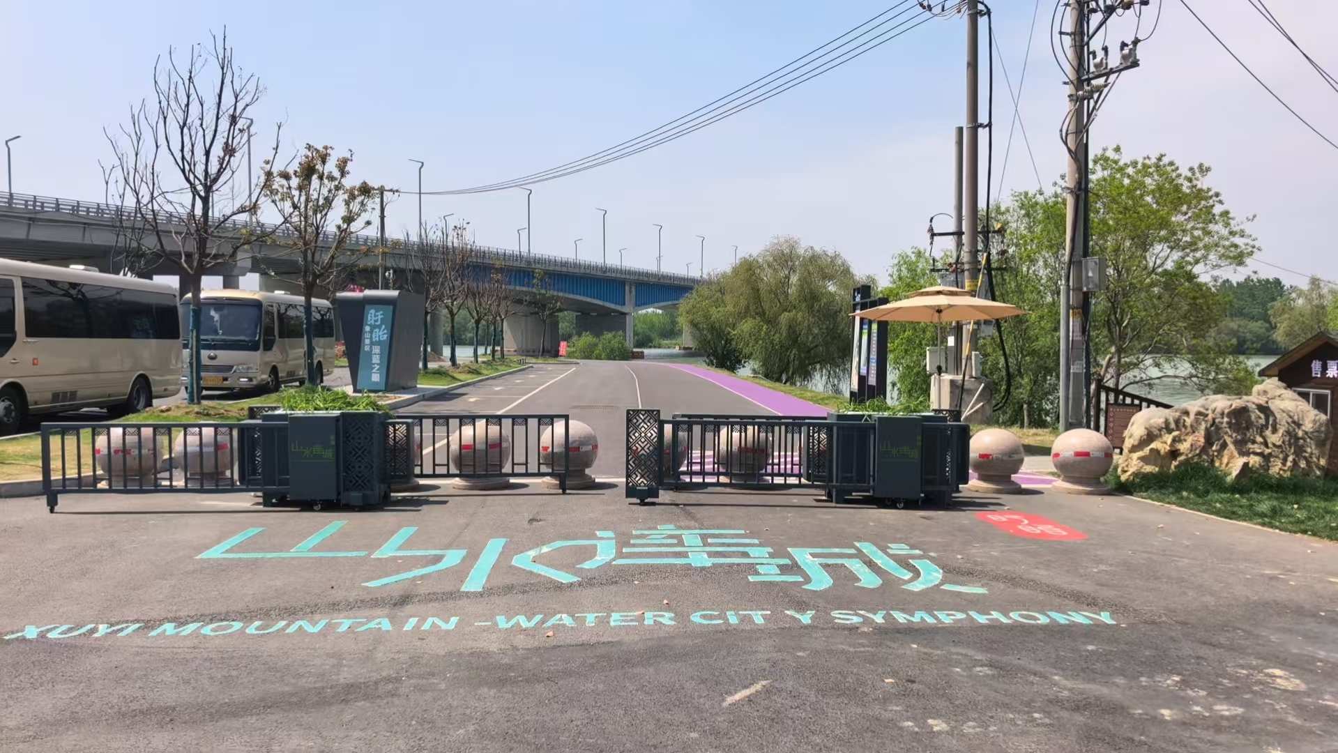 盱眙象山公园花箱护栏：可伸缩一体化方案，提升景区品质